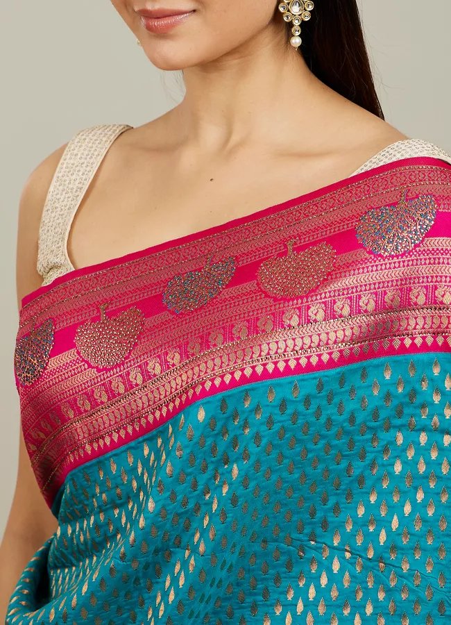 Rama Green Buta Patterned Saree with Floral Leaf Border - Image 2